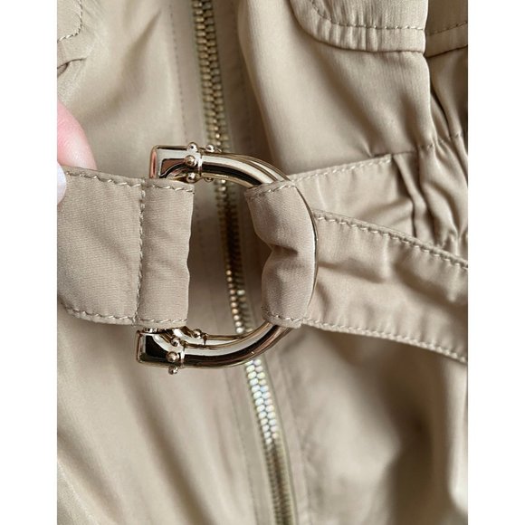 ** AS IS ** Gucci Short Sleeve Jacket, fits like size 2/4 US - Picture 8 of 12